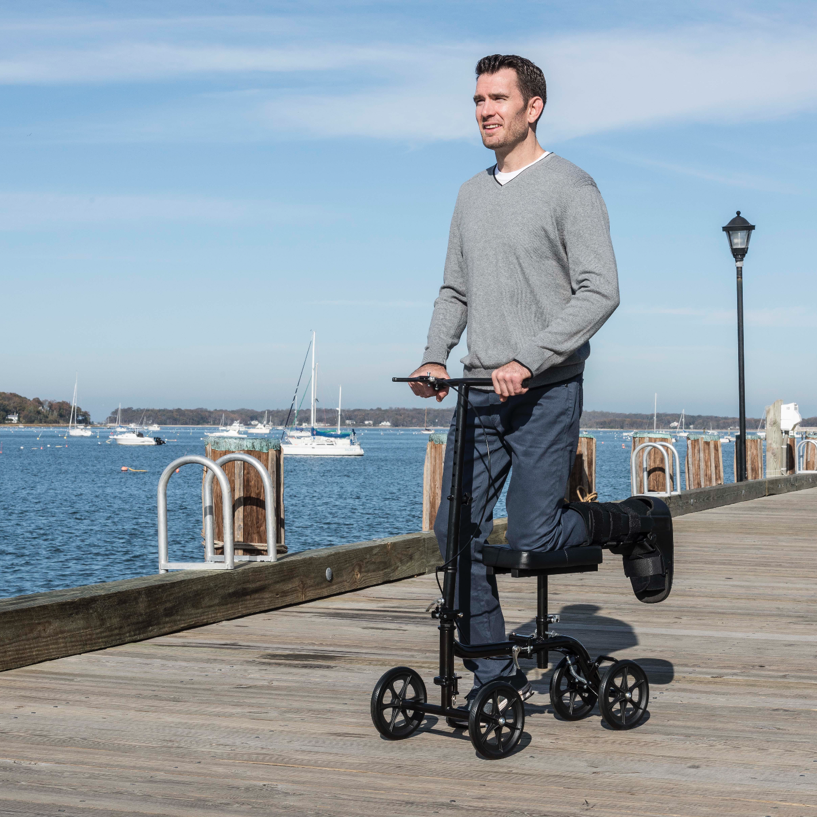 Folding Knee Walker
