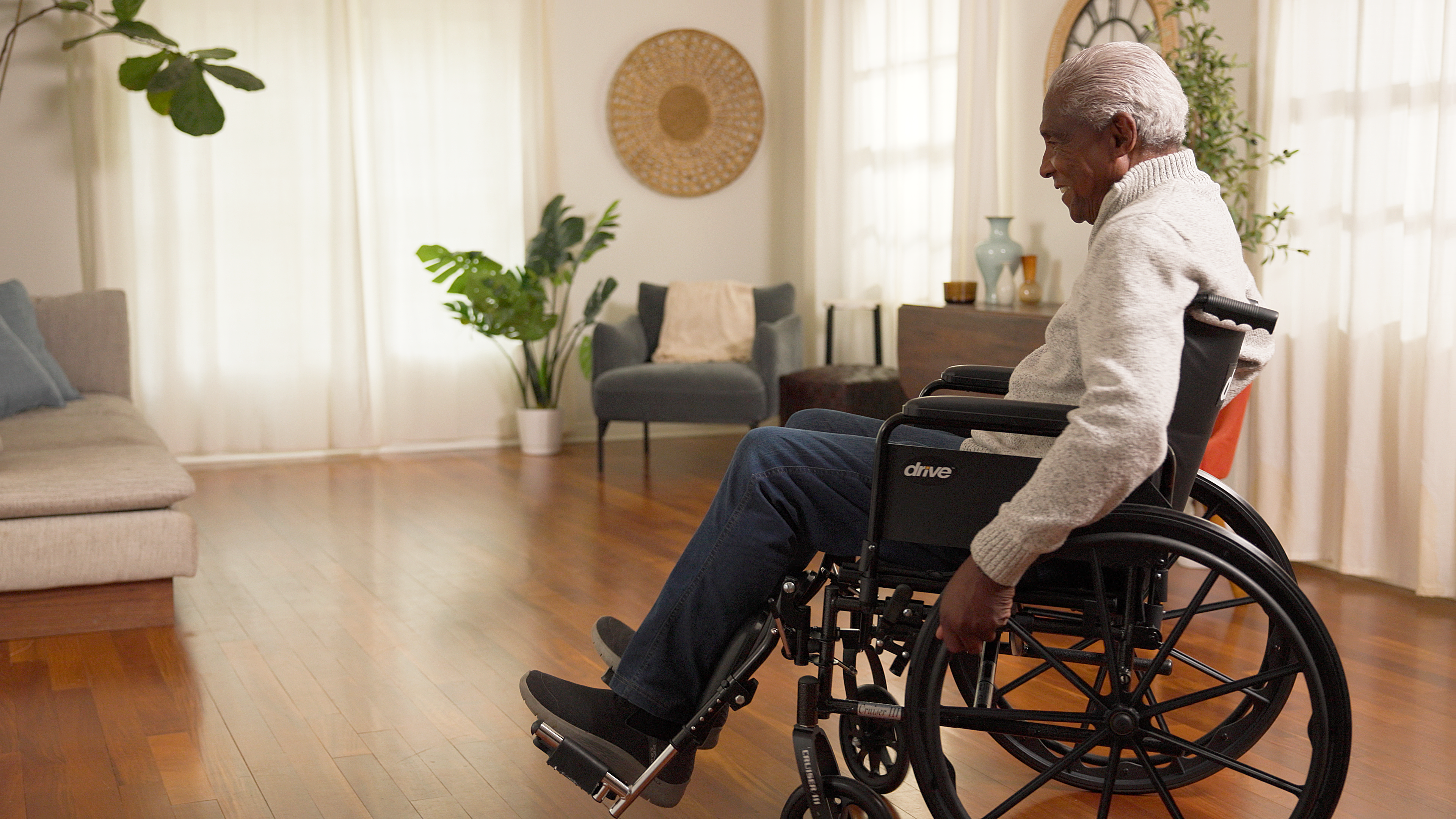 Cruiser III Wheelchair 18" Black - Rental