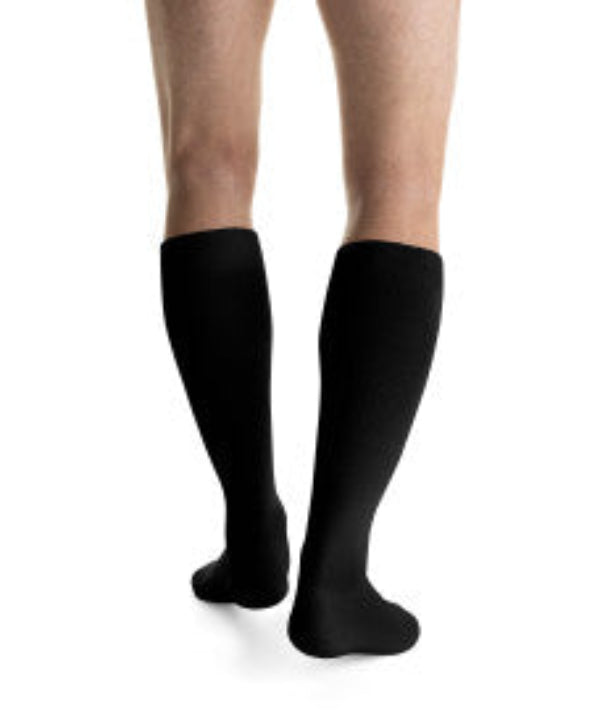 JOBST ActiveWear Compression Socks 15-20 mmHg, Knee High, Closed Toe, Cool Black, Medium