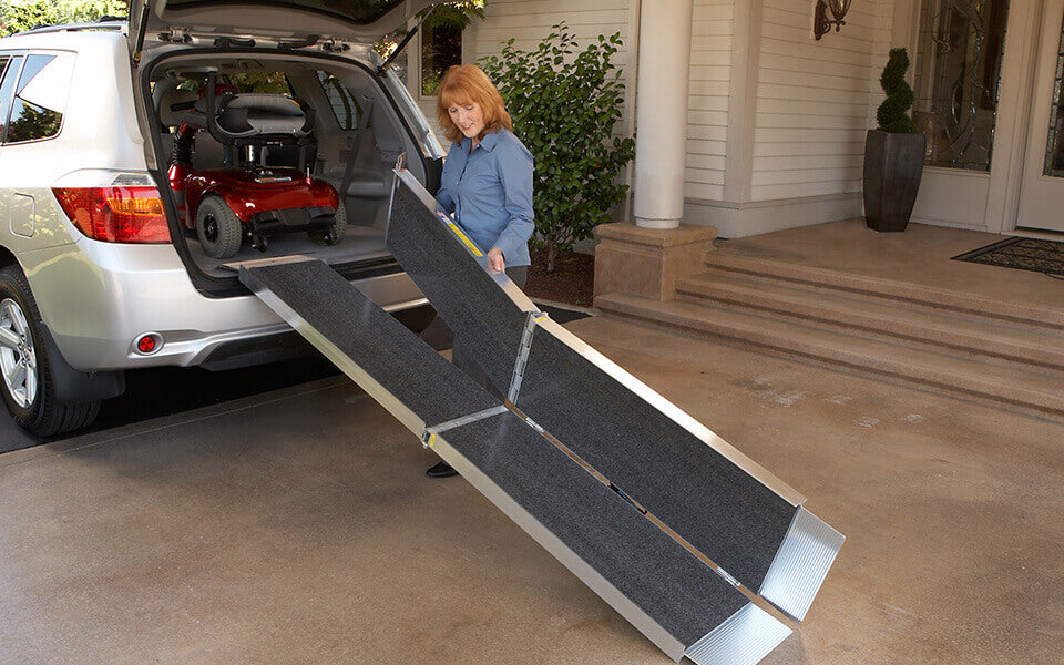EZ-ACCESS Trifold Advantage Series Ramp 5',6',7',8',10'
